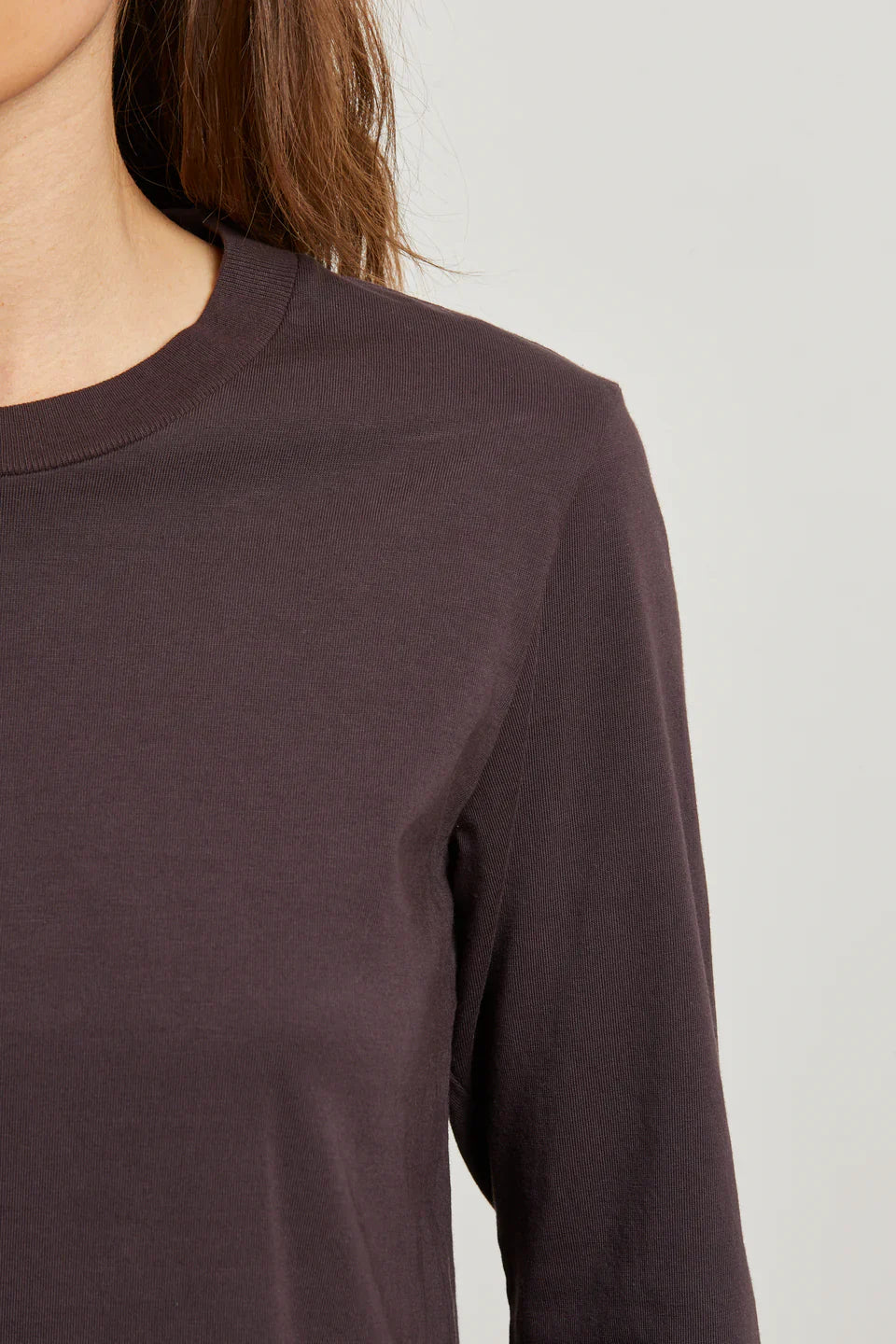 Bruce Long Sleeve Tee in Cocoa