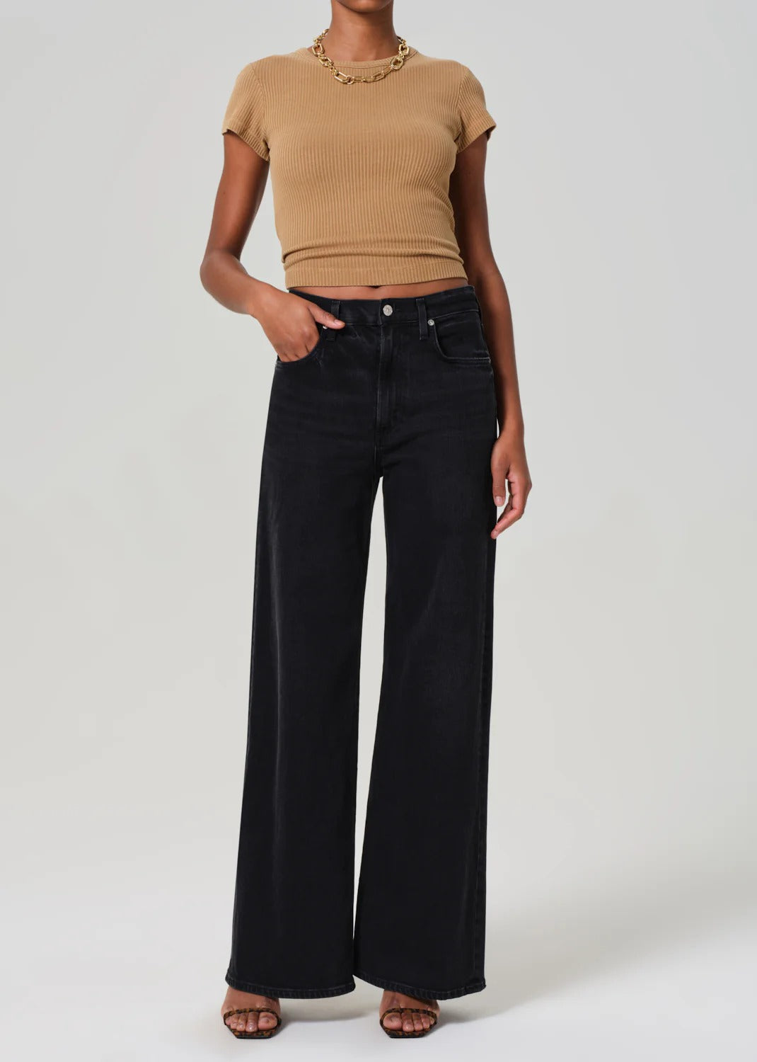 Nello Tee in Marcona