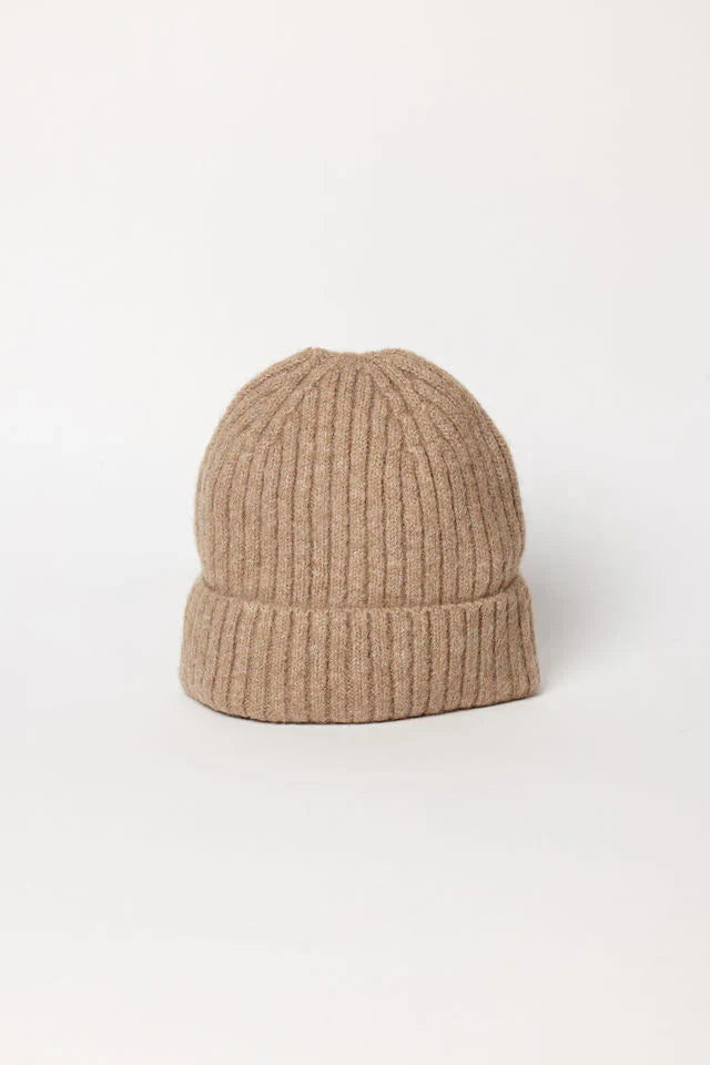 Key Beanie in Tan