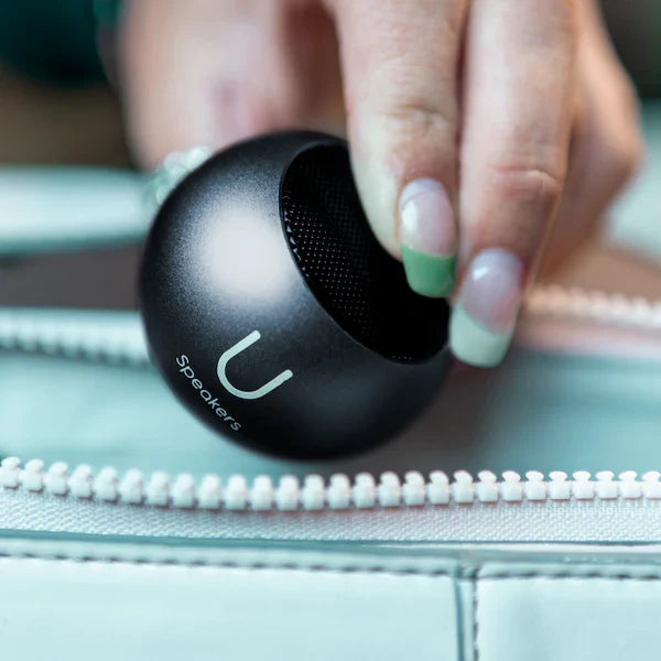 Mini Speaker in Black