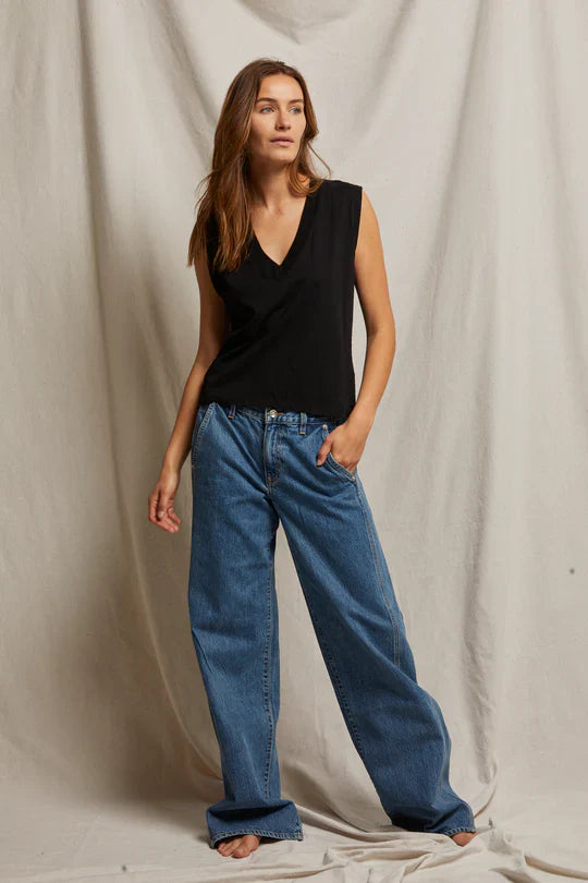 Margot Tee in True Black