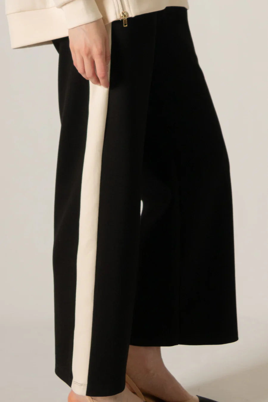 Lula Side Stripe Wide Leg Pants in Black