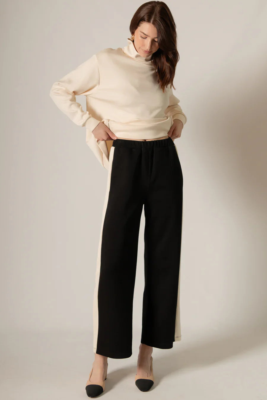 Lula Side Stripe Wide Leg Pants in Black