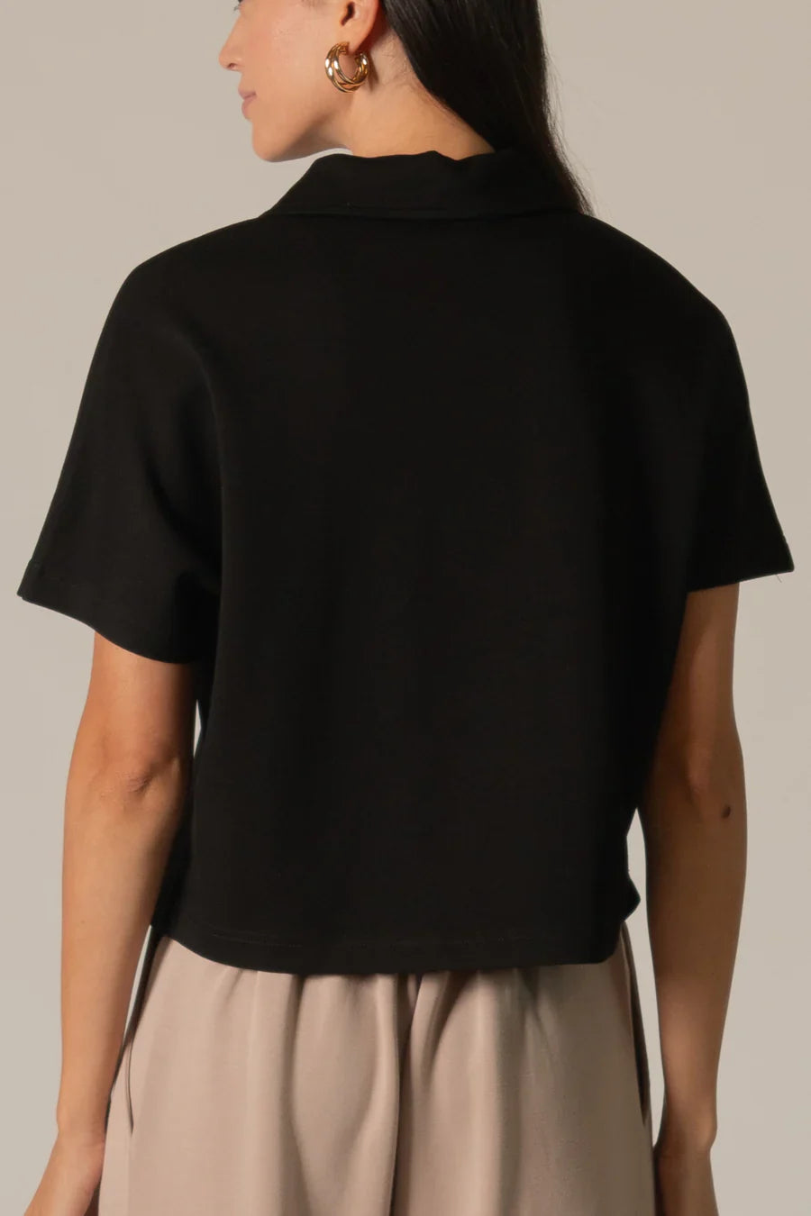 Millie Short Sleeve Zip Up Top in Black