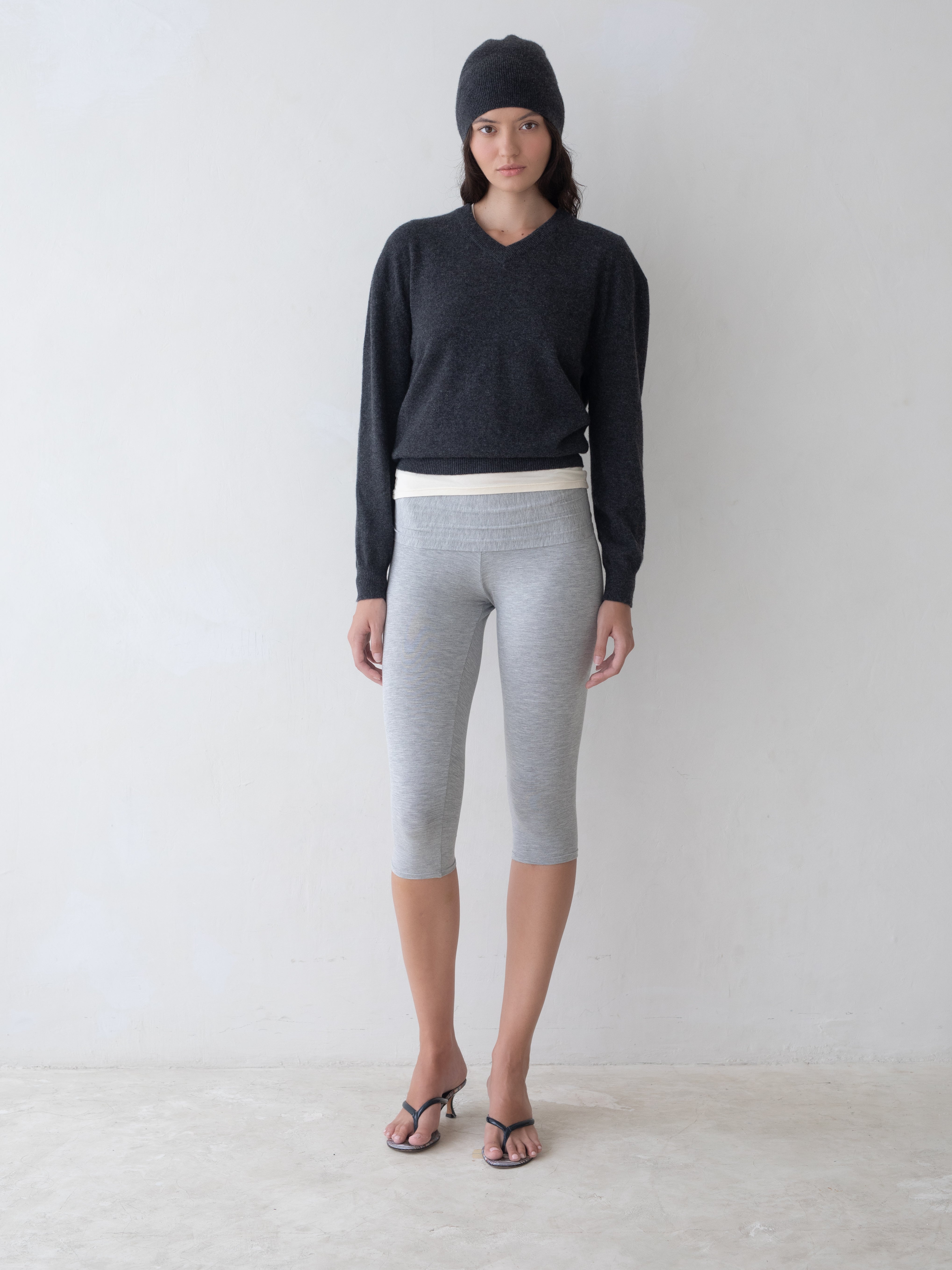 Valley Jumper - Charcoal