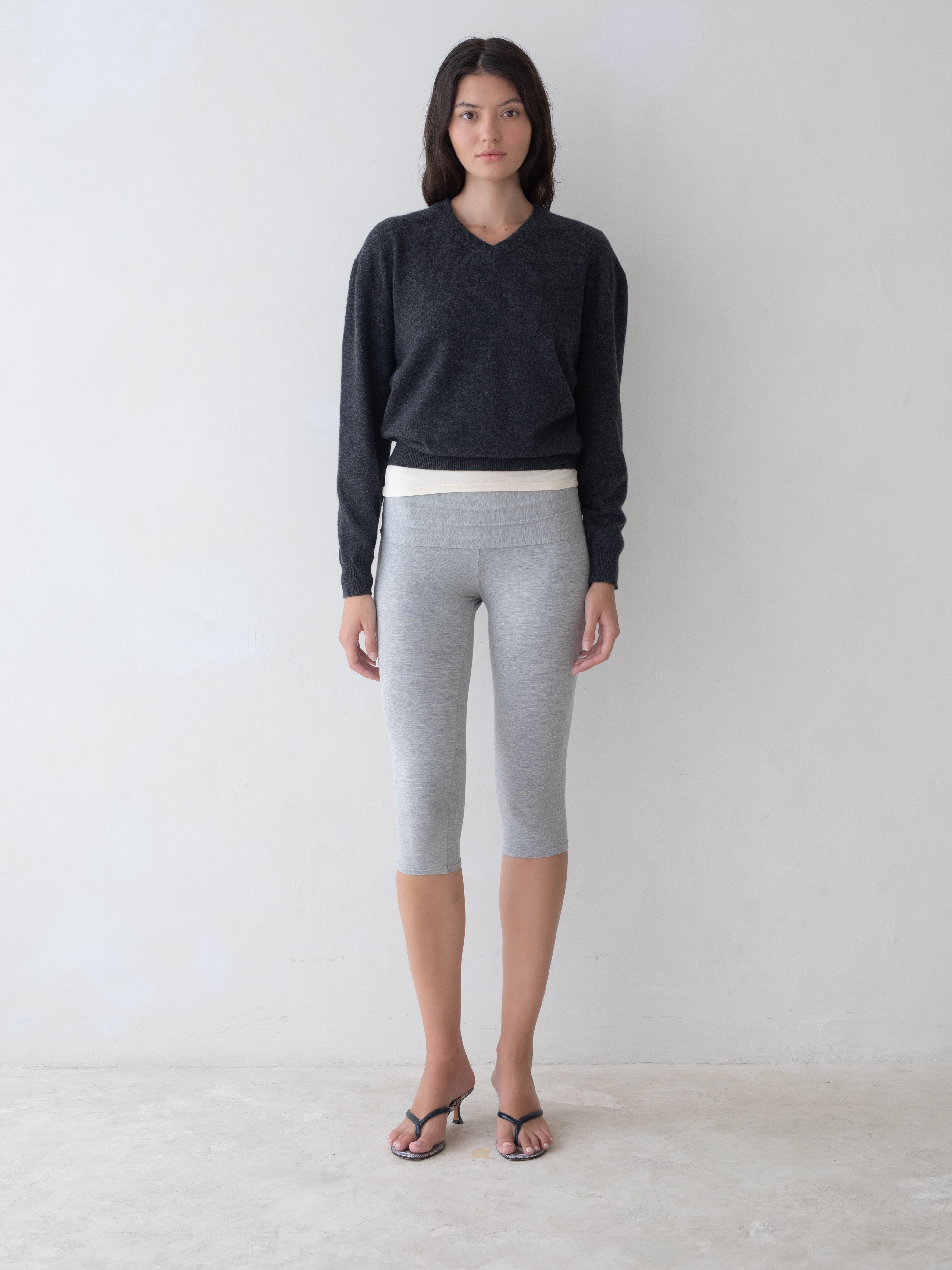 Valley Jumper - Charcoal