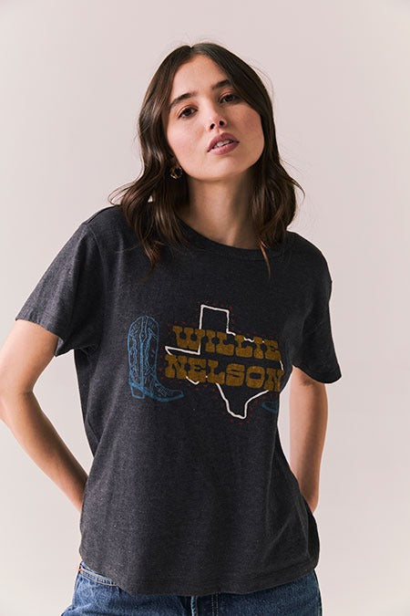 Willie Nelson Texas Boots Tee in Vintage Black