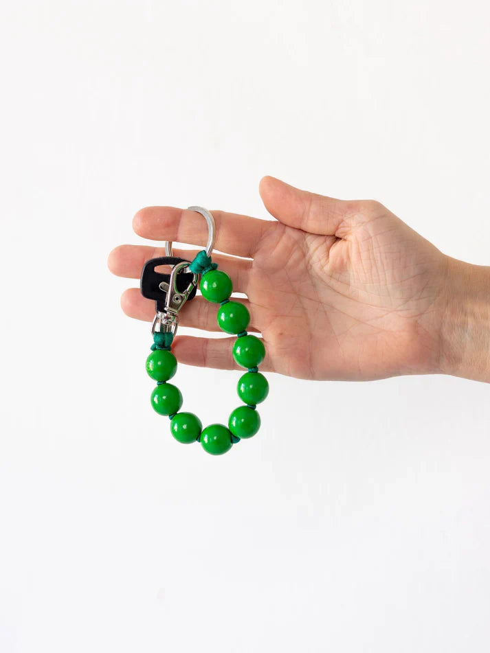 Big Perlen Short Keyholder in Green