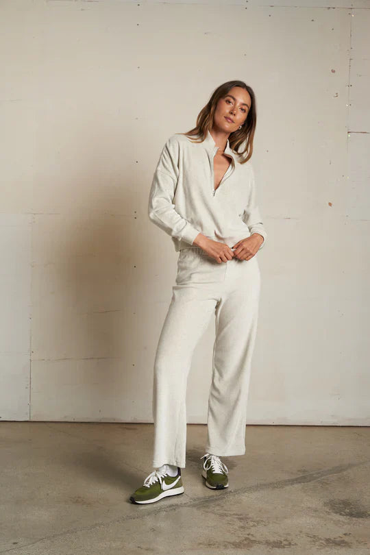 Kiva Velour Sweatshirt in Oatmeal