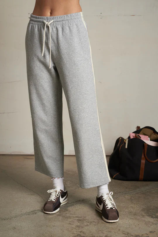 Claud Travel Track Pant in Heather Grey