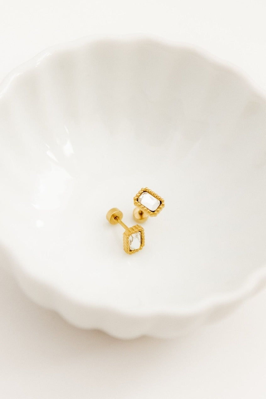 Madison Screwback Studs