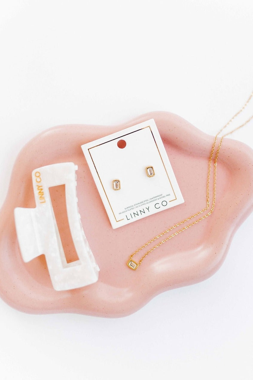Madison Screwback Studs