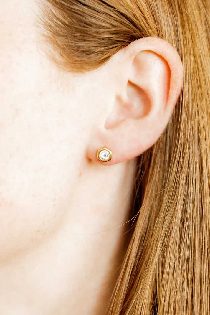Addison Screwback Stud