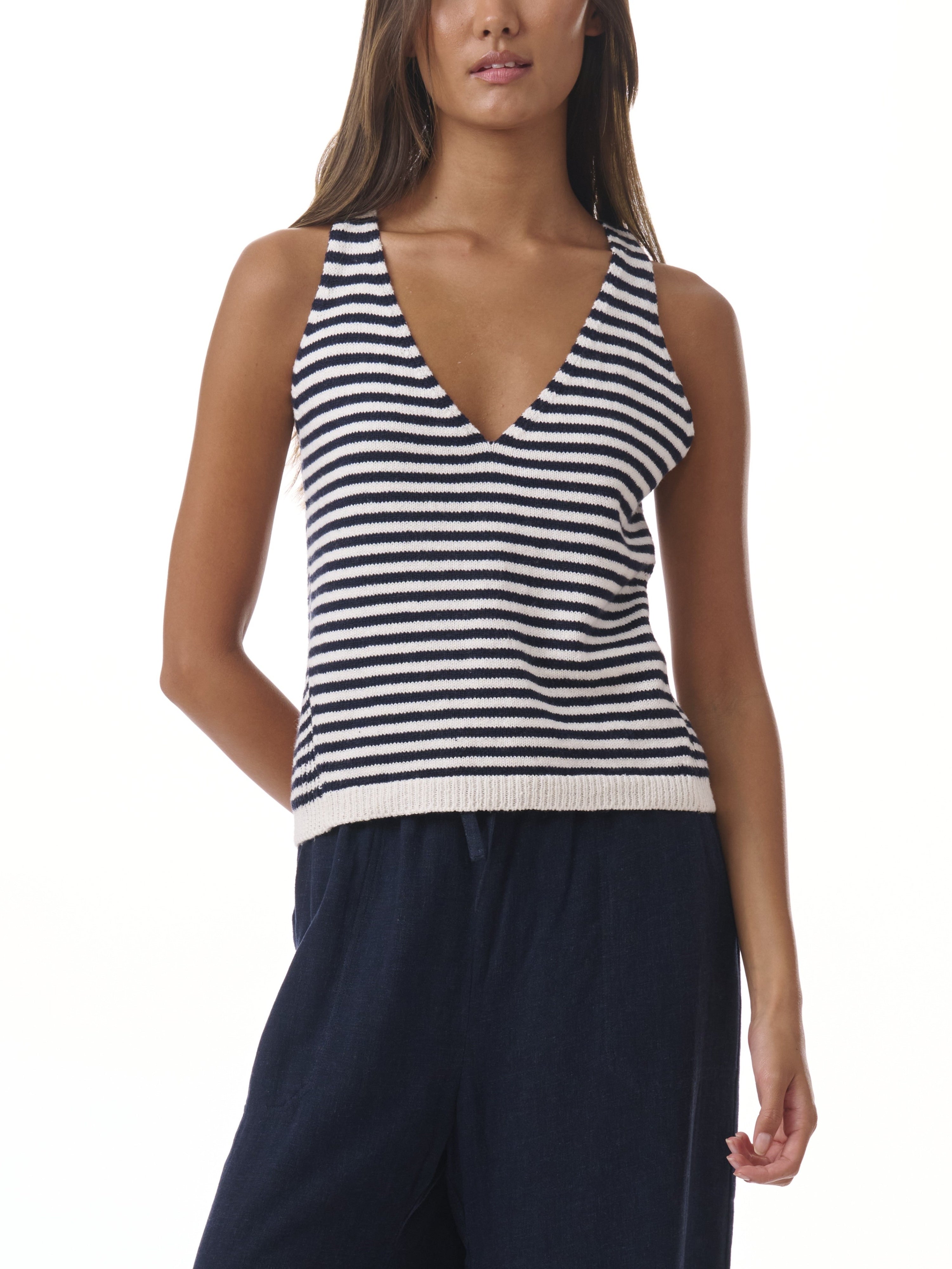 Cambell Sweater Tank in Navy White