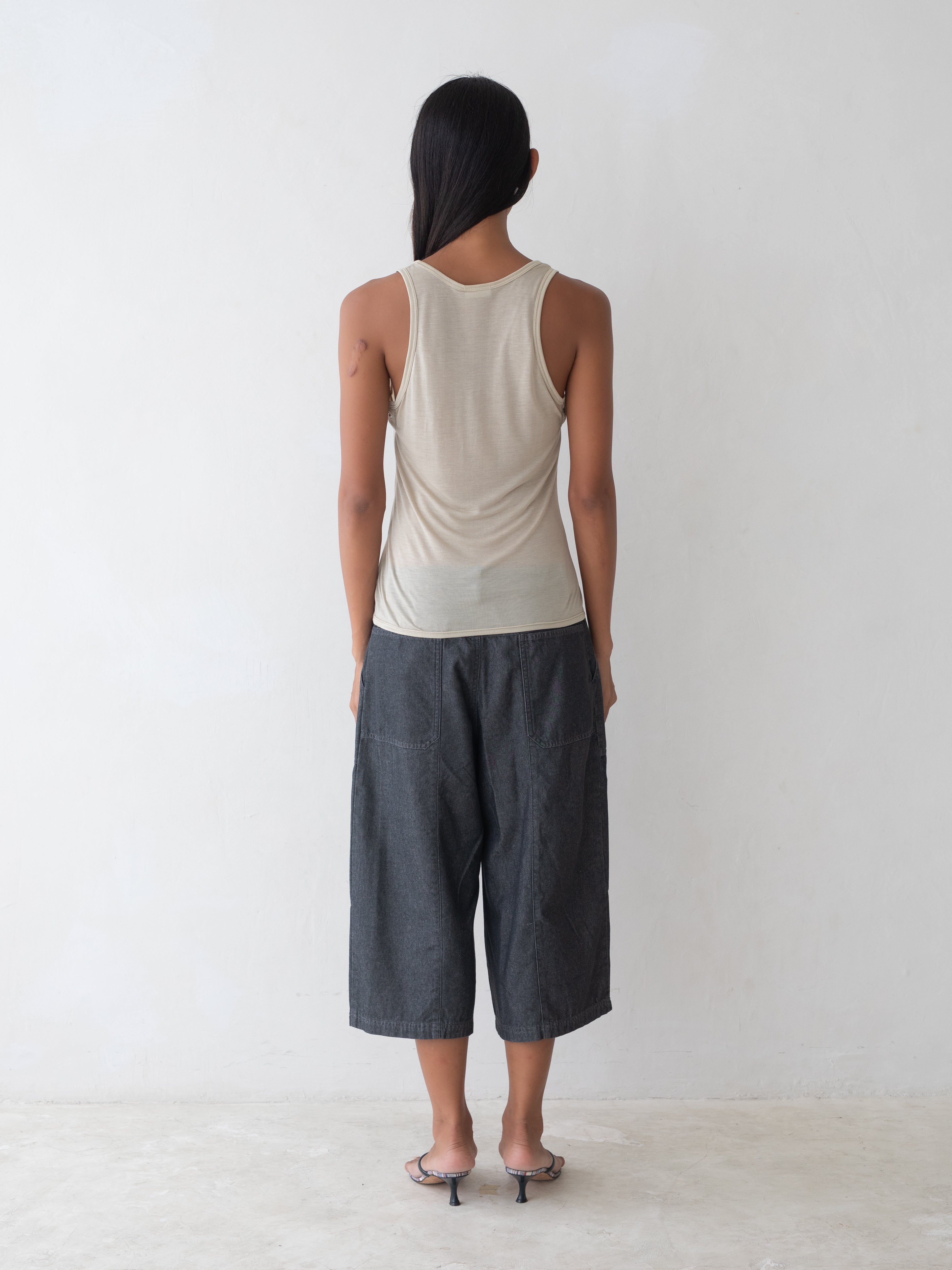 Vallie Short - Charcoal
