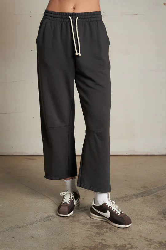 Fallon Barrel Sweatpant in Vintage Black